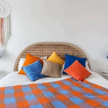 Sleeps 4 With Pool Air Con And Wifi Villa Vale do Lobo